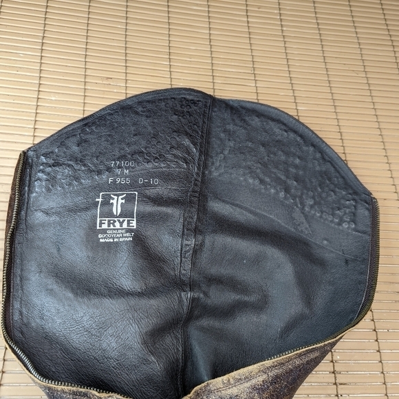 Frye women's sz 7M over the knee 22" tall riding, motorcycle Boho boots. Distres - Picture 11 of 12